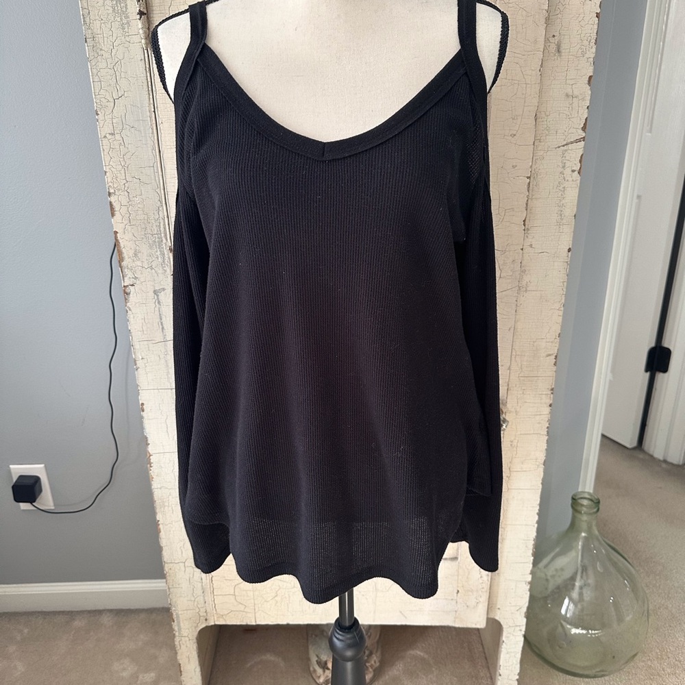 Z Supply Black Ribbed Cold Shoulder Top